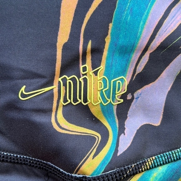 Nike One Luxe 7/8 Leggings 2X - Picture 11 of 11